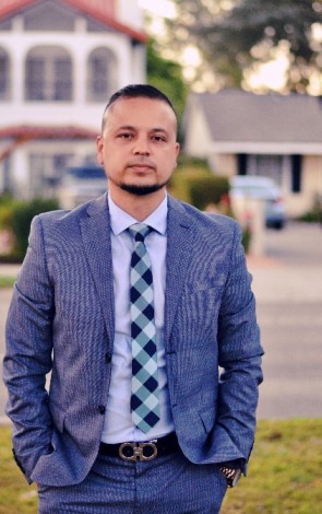 Starling Barahona, founder of El Rey Income Tax Inc.